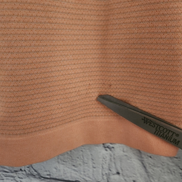 Lululemon Metal Vent Short Sleeve - Picture 8 of 8